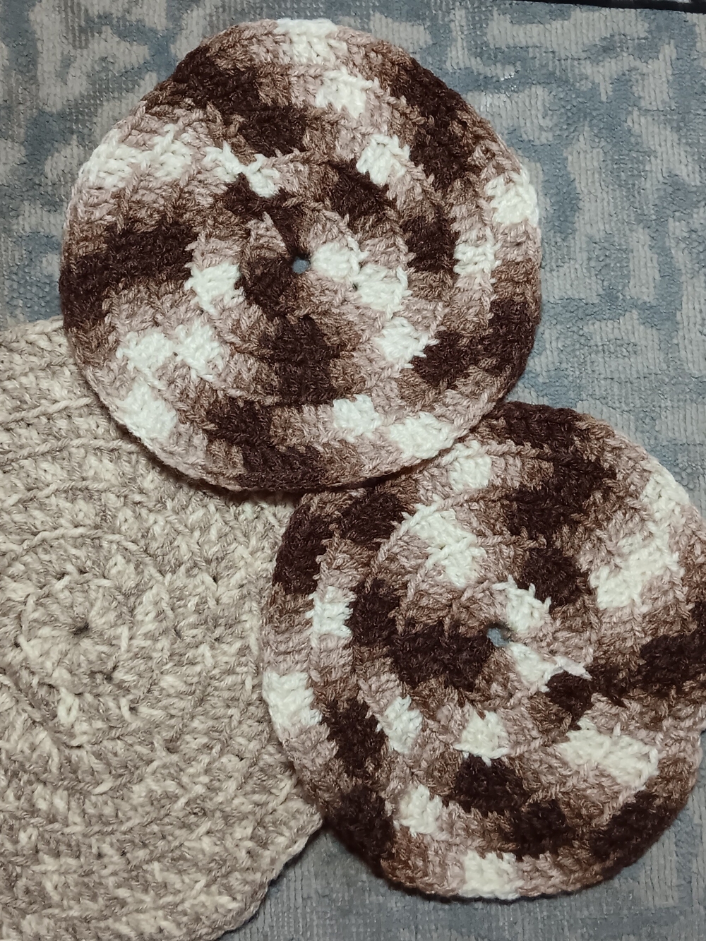 Handmade Cotton Round Potholdera